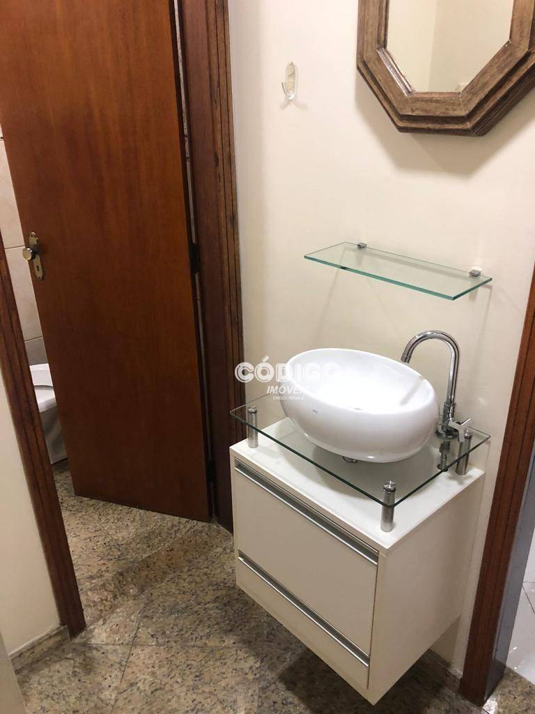 Sobrado à venda com 3 quartos, 150m² - Foto 3