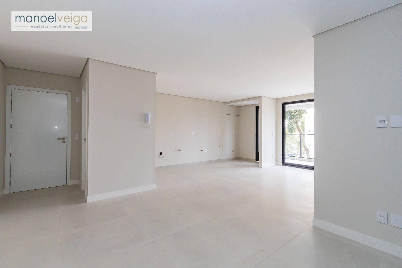 Apartamento à venda com 3 quartos, 102m² - Foto 1