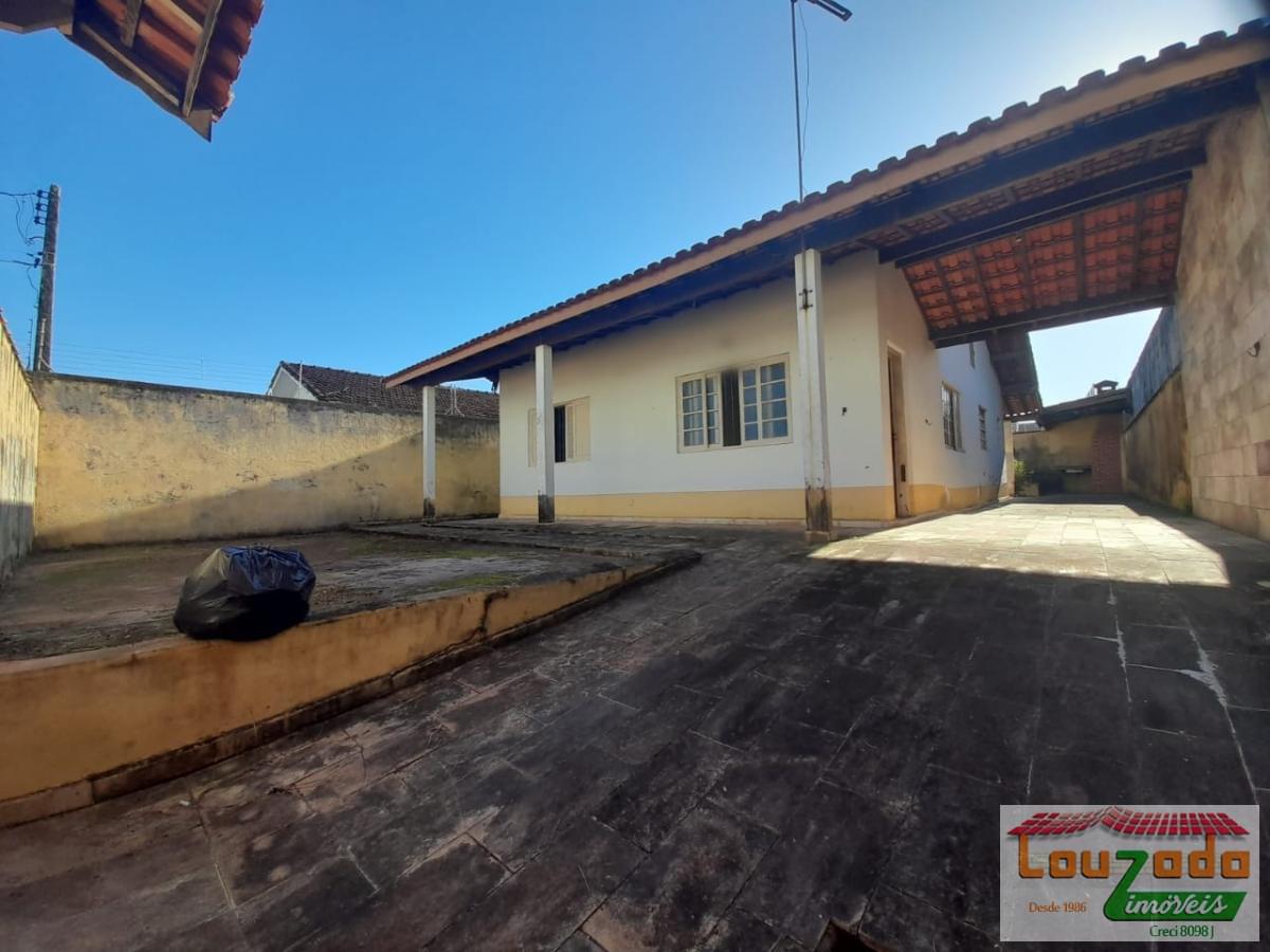 Casa à venda com 2 quartos, 300m² - Foto 1