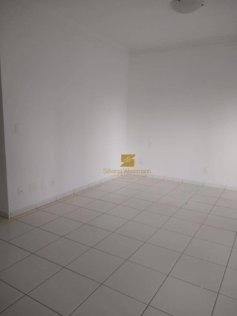 Apartamento à venda com 3 quartos, 261m² - Foto 17