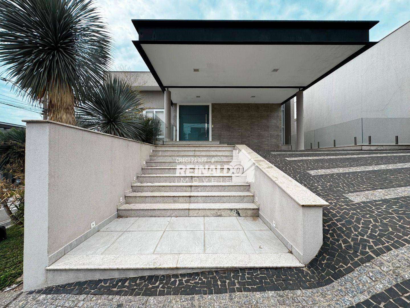 Casa de Condomínio à venda com 3 quartos, 426m² - Foto 2