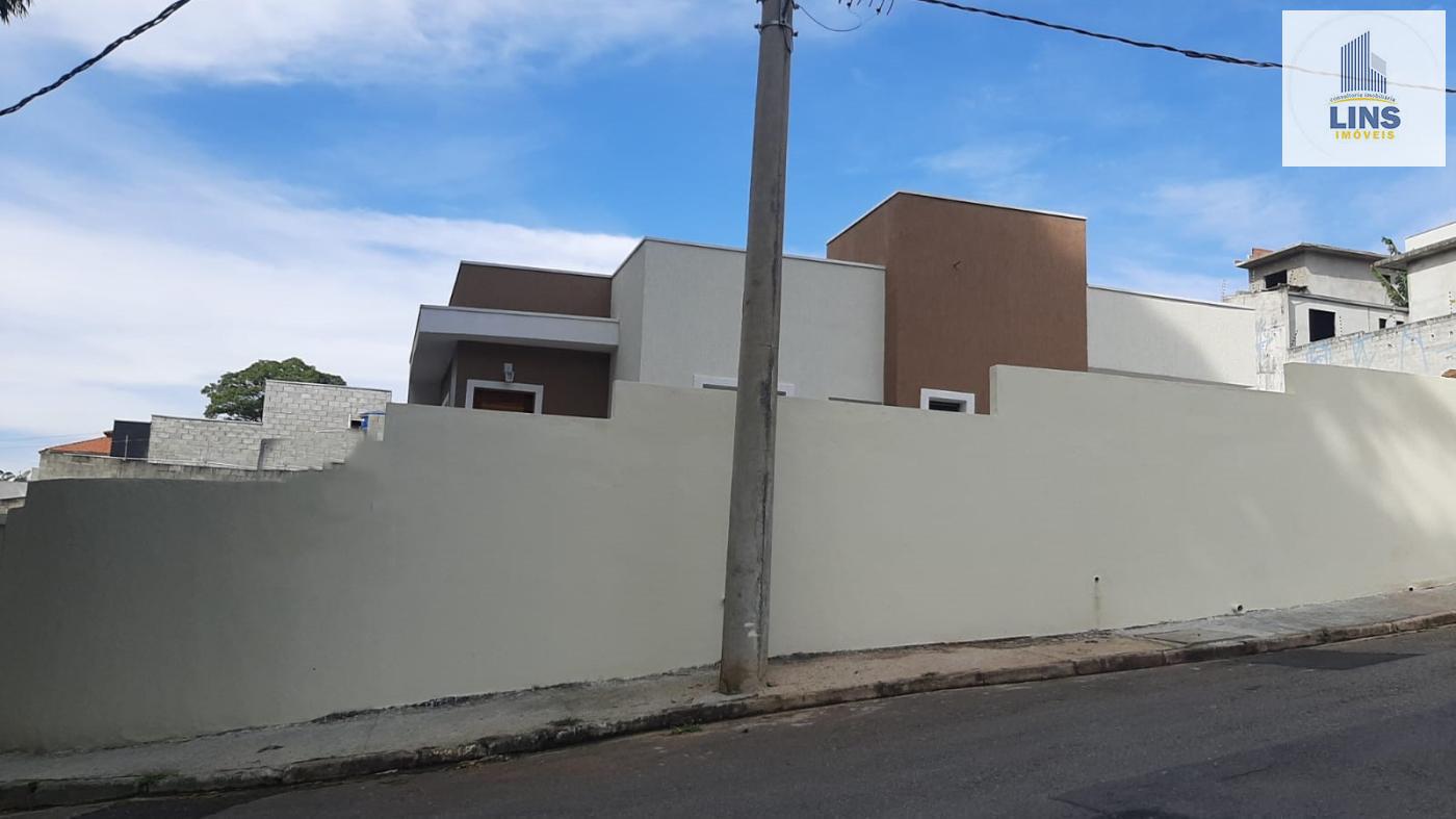 Casa à venda com 3 quartos, 64m² - Foto 12