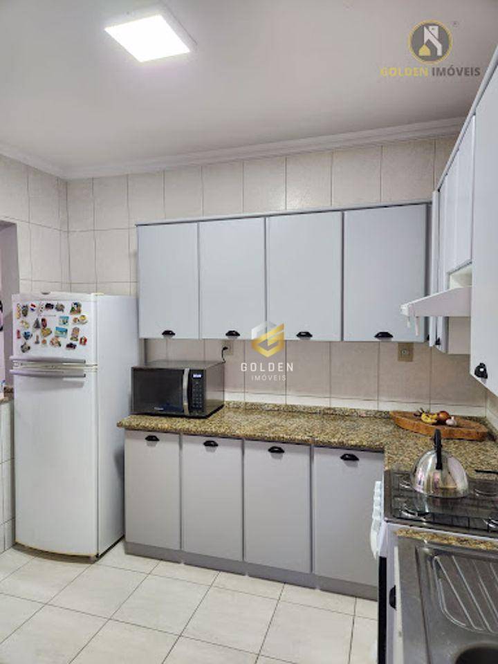 Apartamento à venda com 2 quartos, 110m² - Foto 12