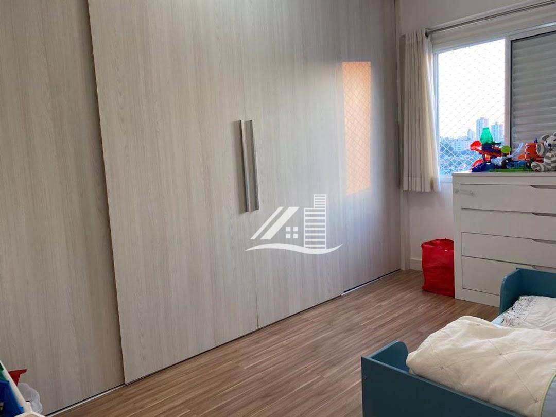 Apartamento à venda com 2 quartos, 70m² - Foto 9