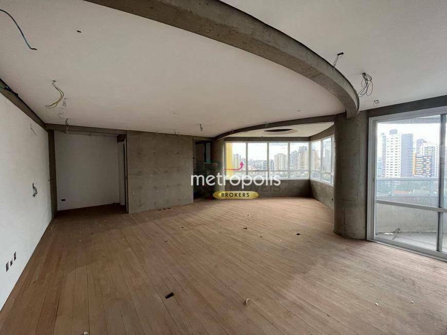 Apartamento à venda com 4 quartos, 227m² - Foto 2