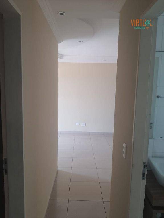 Apartamento à venda com 3 quartos, 64m² - Foto 17