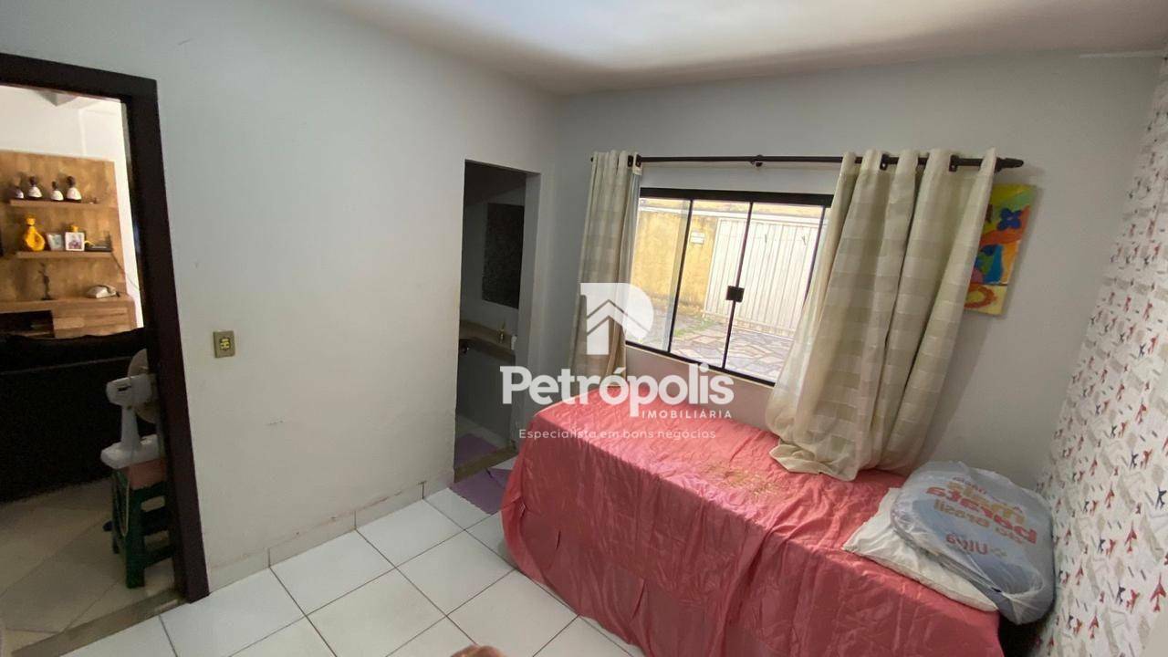 Casa à venda com 2 quartos, 170m² - Foto 10