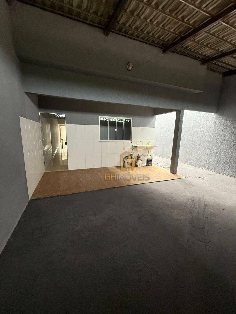 Casa à venda com 3 quartos, 98m² - Foto 21