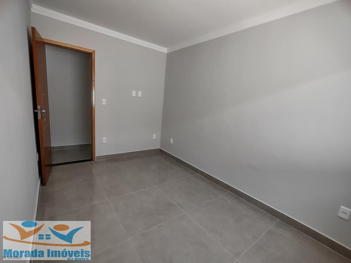 Casa à venda com 3 quartos, 300m² - Foto 10