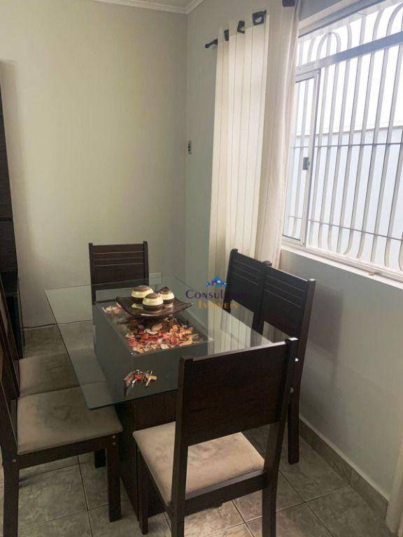 Casa de Condomínio à venda com 3 quartos, 300m² - Foto 5