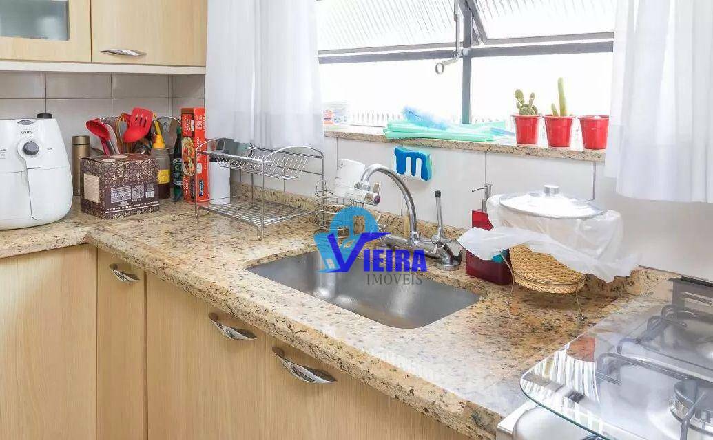 Apartamento à venda com 3 quartos, 84m² - Foto 7