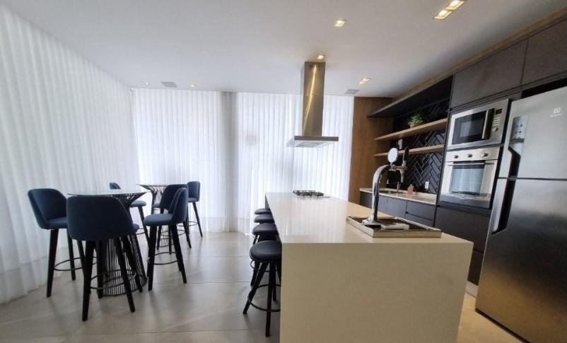 Apartamento para alugar com 2 quartos, 80m² - Foto 31