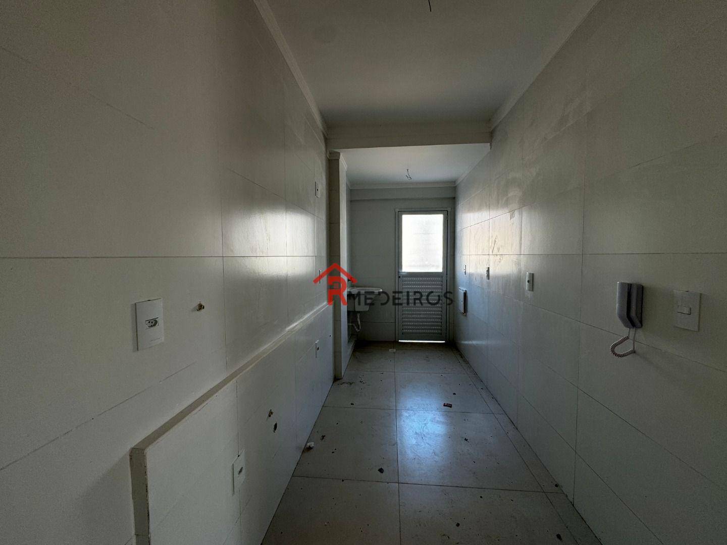 Apartamento à venda com 2 quartos, 95m² - Foto 5