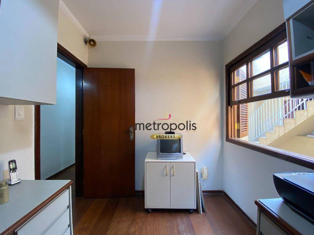 Sobrado à venda com 4 quartos, 281m² - Foto 42