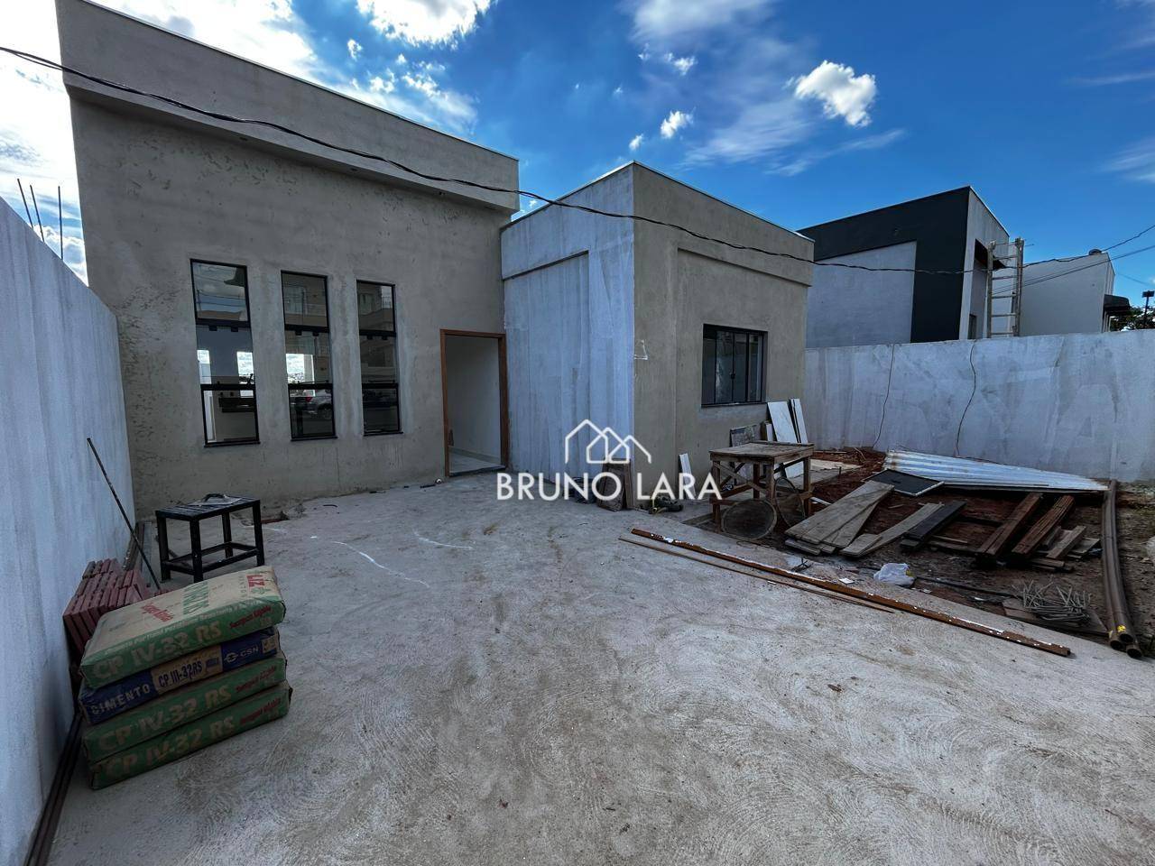 Casa, 3 quartos, 90 m² - Foto 1