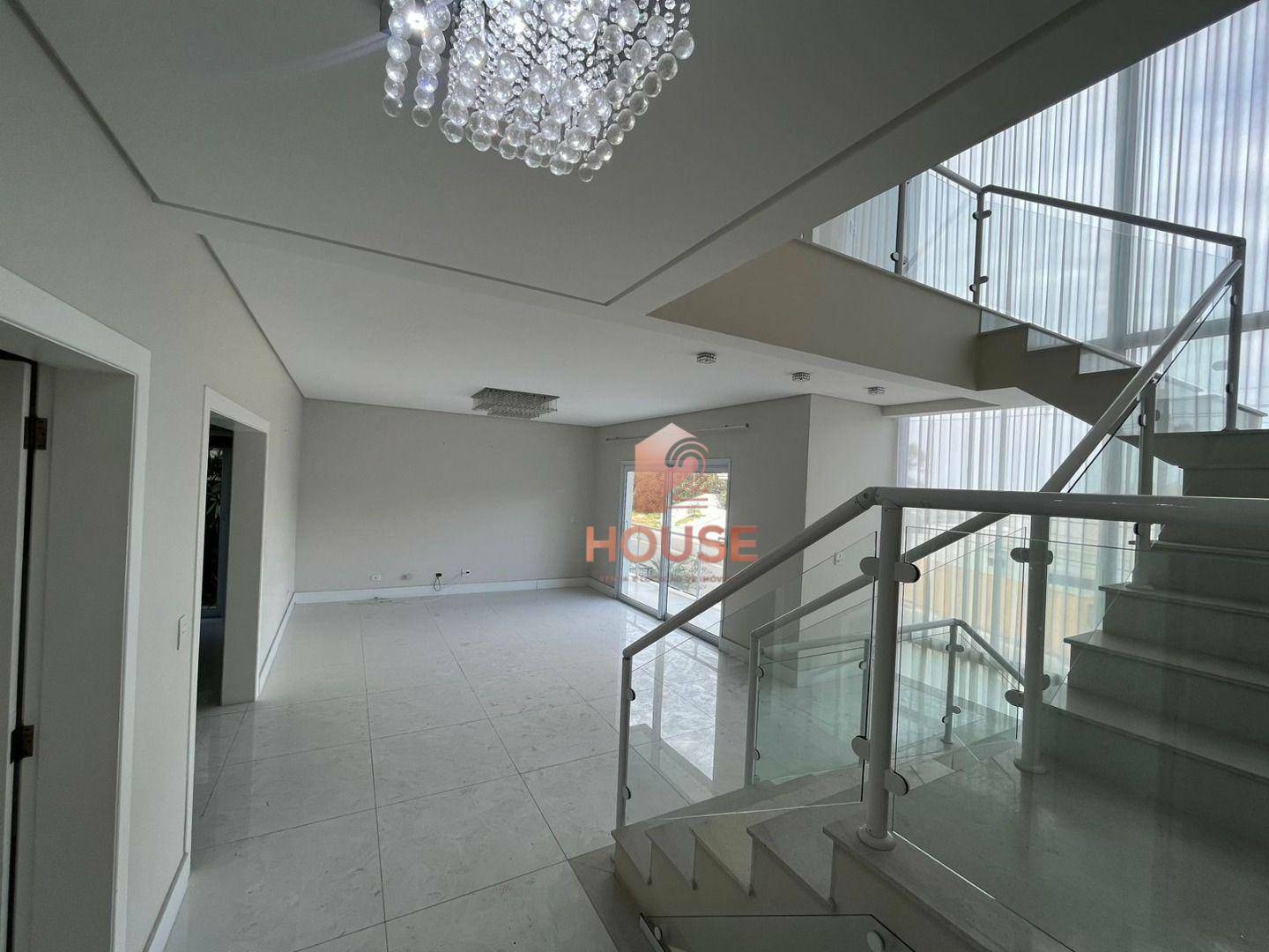 Casa de Condomínio à venda com 4 quartos, 300m² - Foto 27