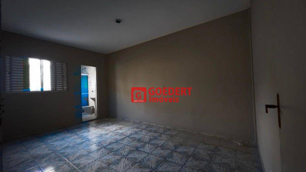 Sobrado para alugar com 6 quartos, 270m² - Foto 41