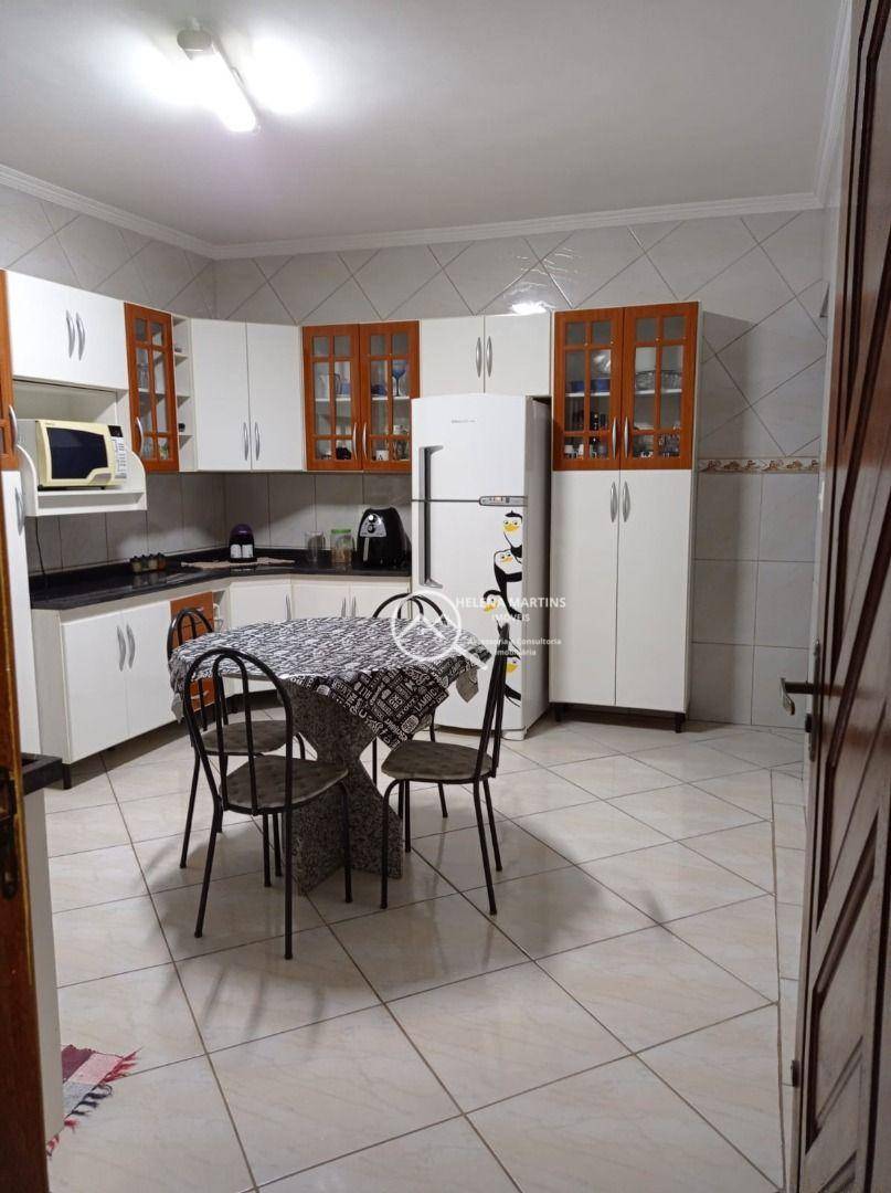 Sobrado à venda com 3 quartos, 173m² - Foto 4