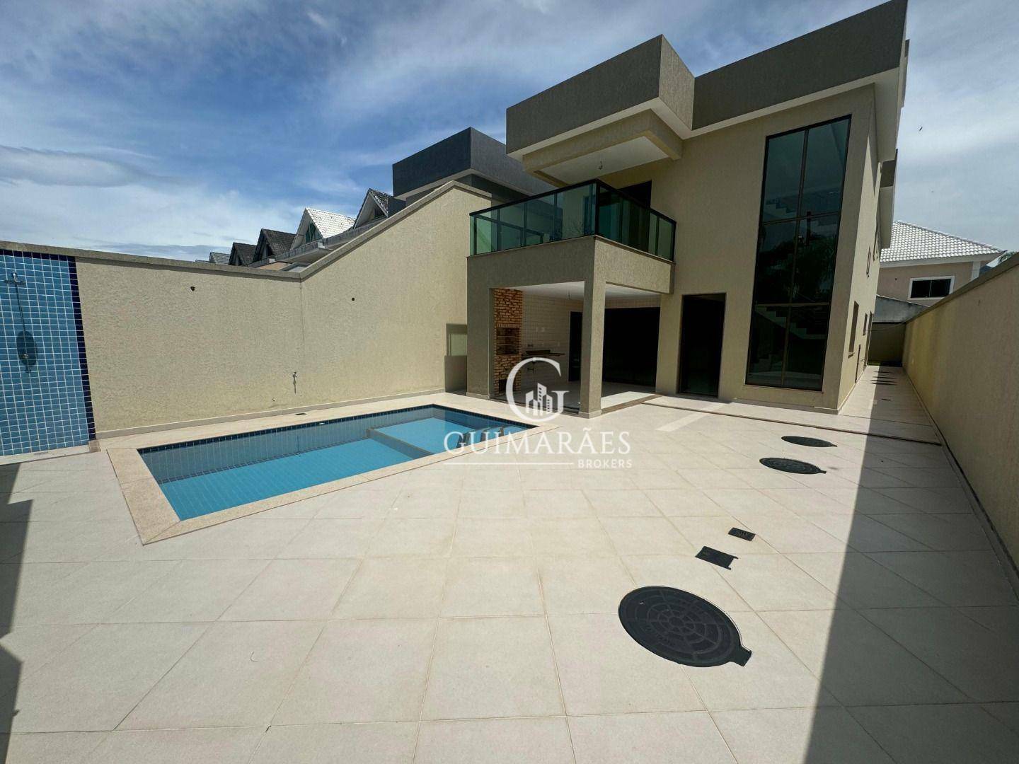 Casa de Condomínio à venda com 4 quartos, 252m² - Foto 2