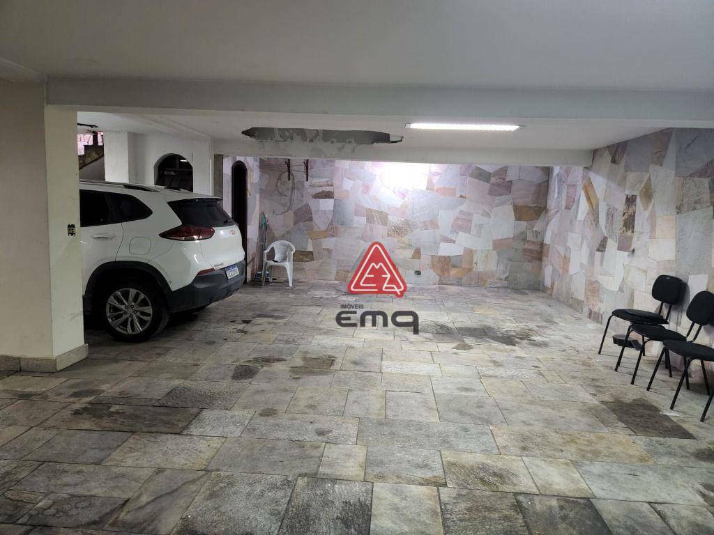 Sobrado à venda com 3 quartos, 499m² - Foto 2