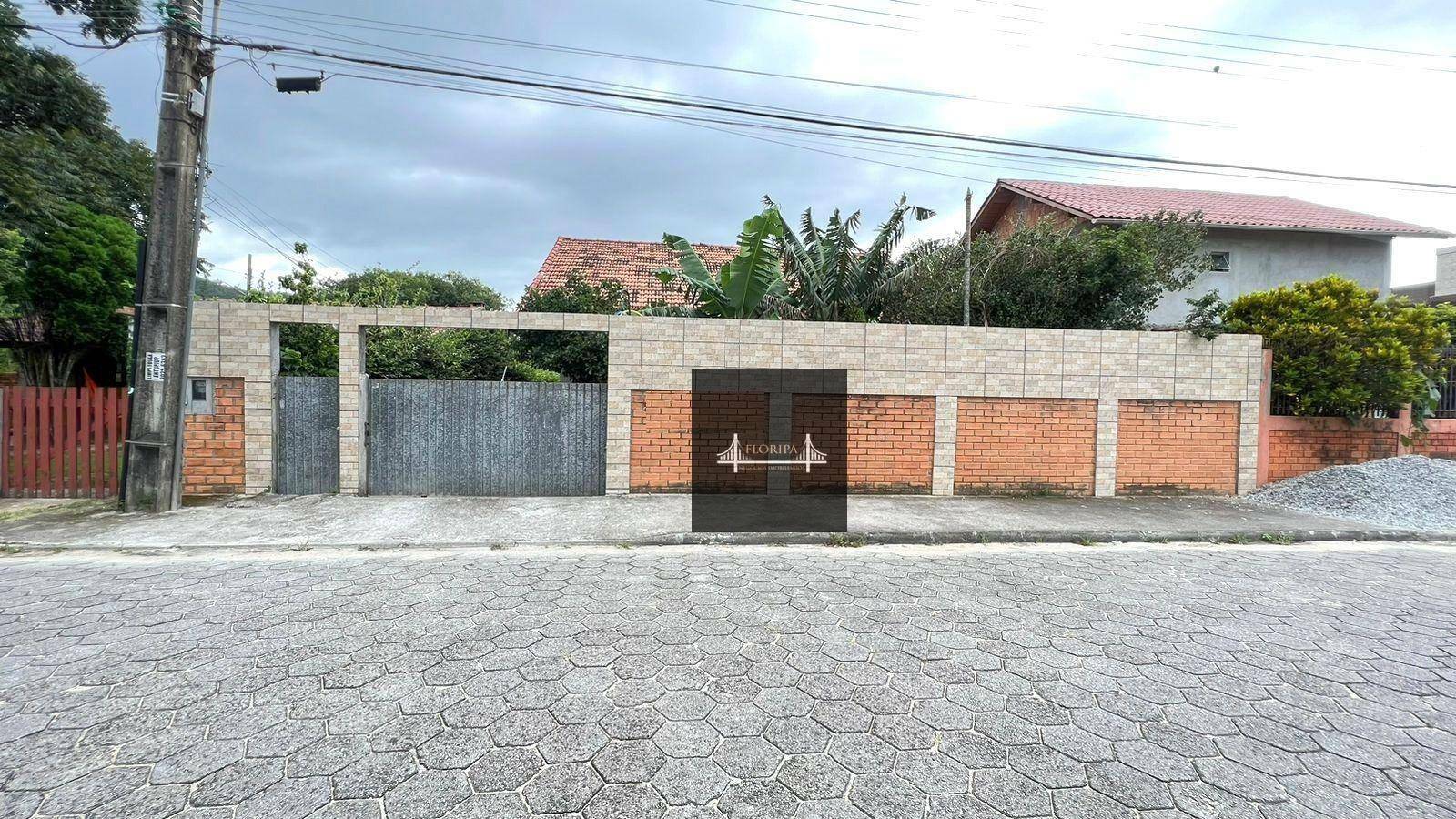 Casa à venda com 3 quartos, 260m² - Foto 4