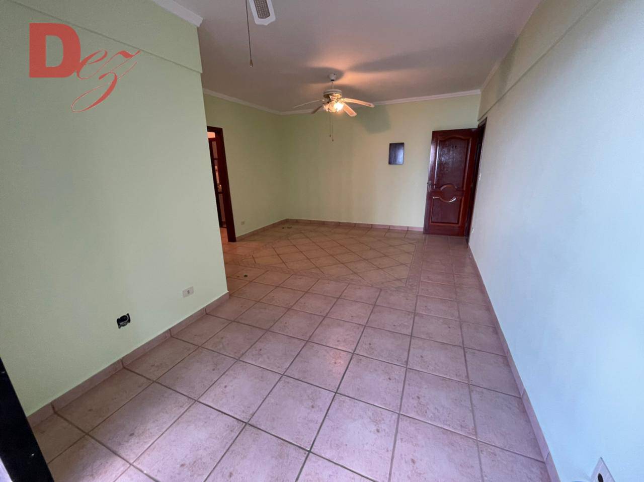 Apartamento à venda com 2 quartos, 83m² - Foto 3