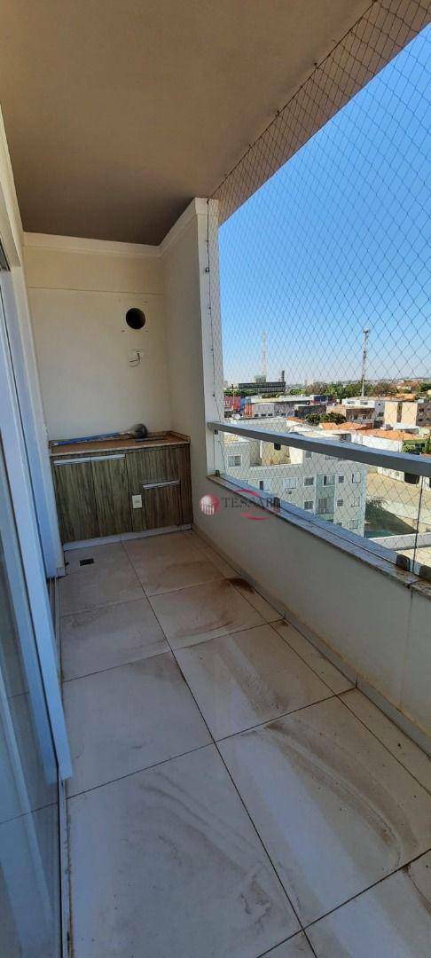 Apartamento à venda com 3 quartos, 75m² - Foto 8