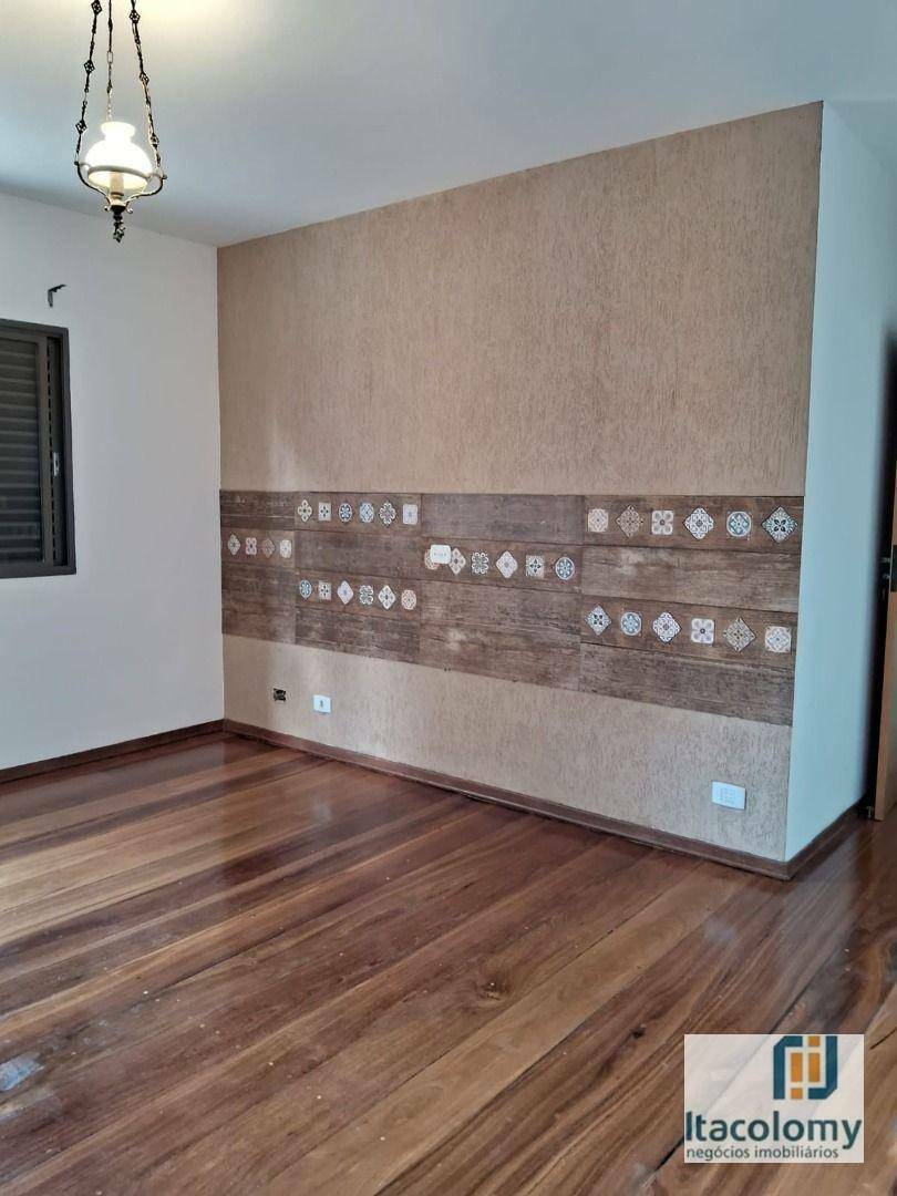 Casa de Condomínio para alugar com 3 quartos, 280m² - Foto 5