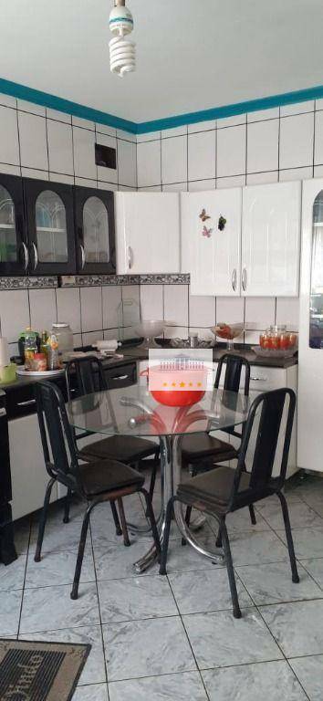 Sobrado, 3 quartos, 282 m² - Foto 4