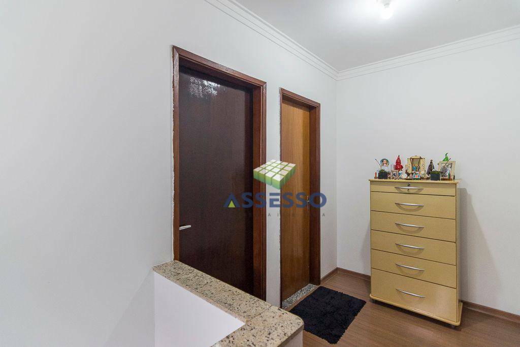 Casa à venda com 3 quartos, 162m² - Foto 10