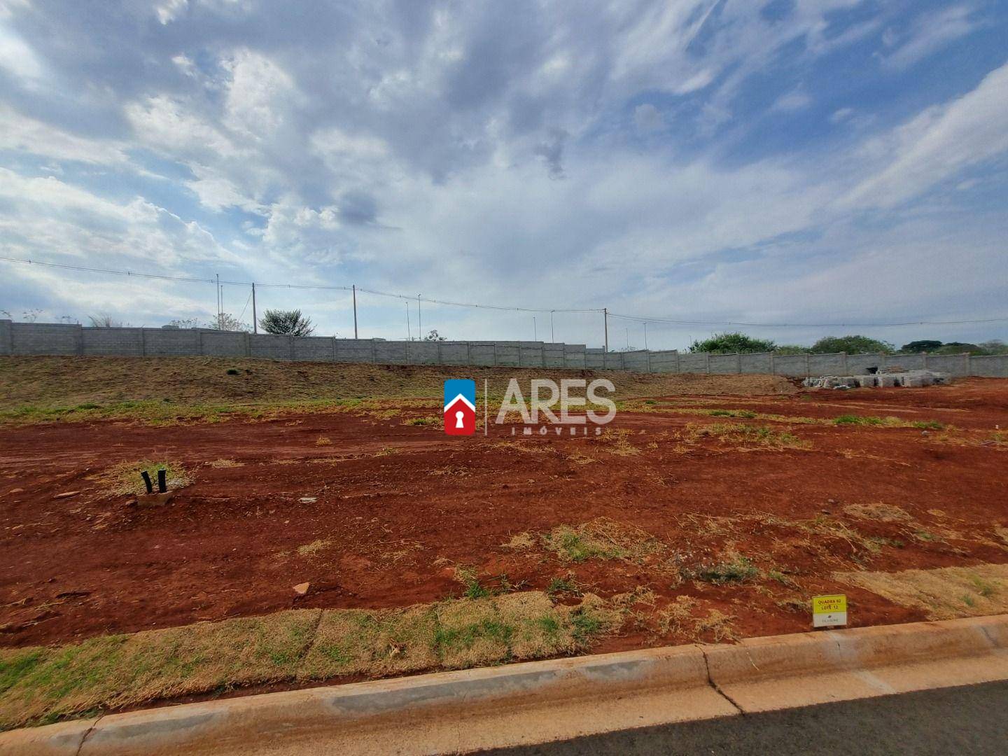 Loteamento e Condomínio, 745 m² - Foto 4