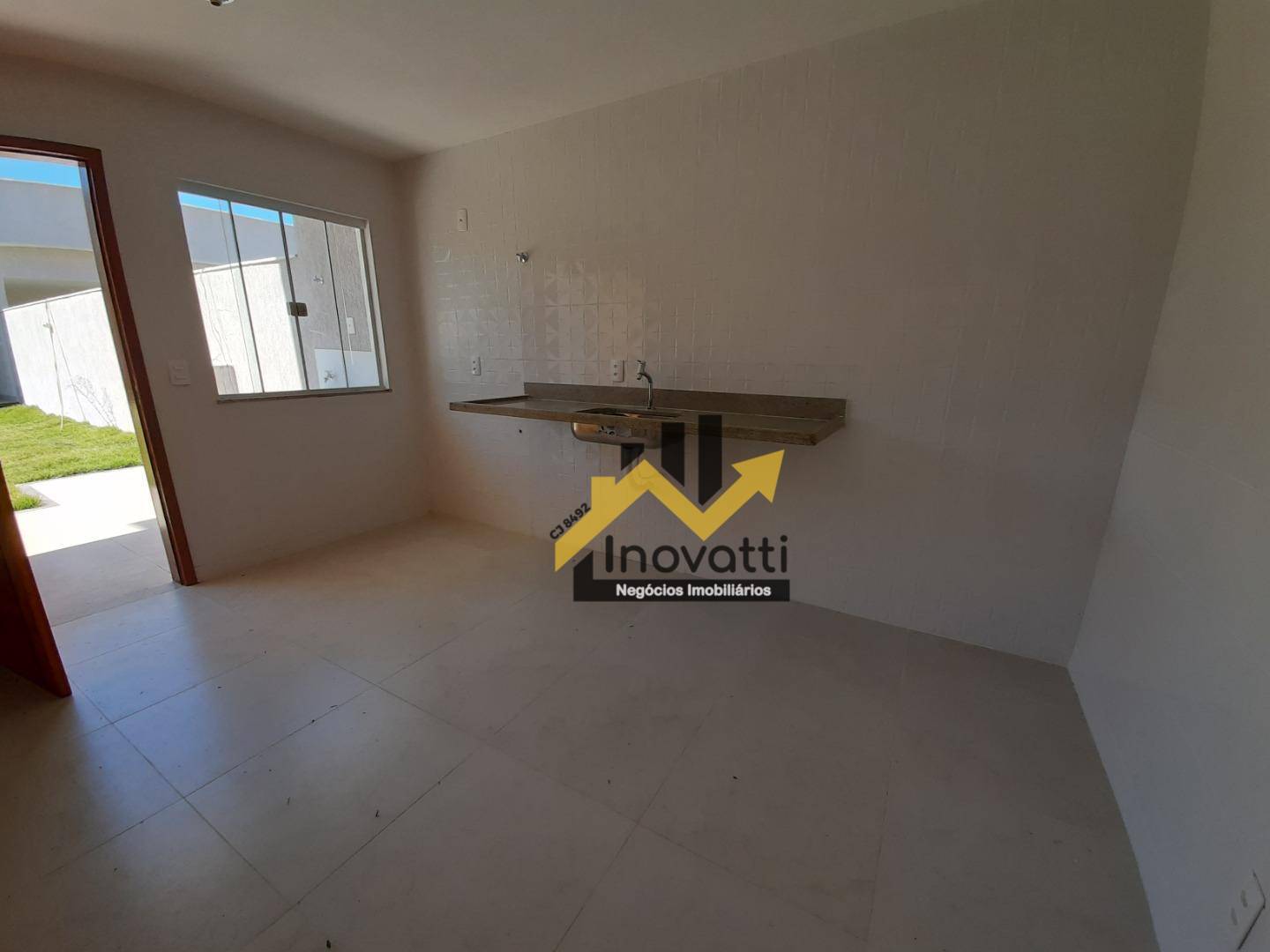 Casa à venda com 5 quartos, 100m² - Foto 12