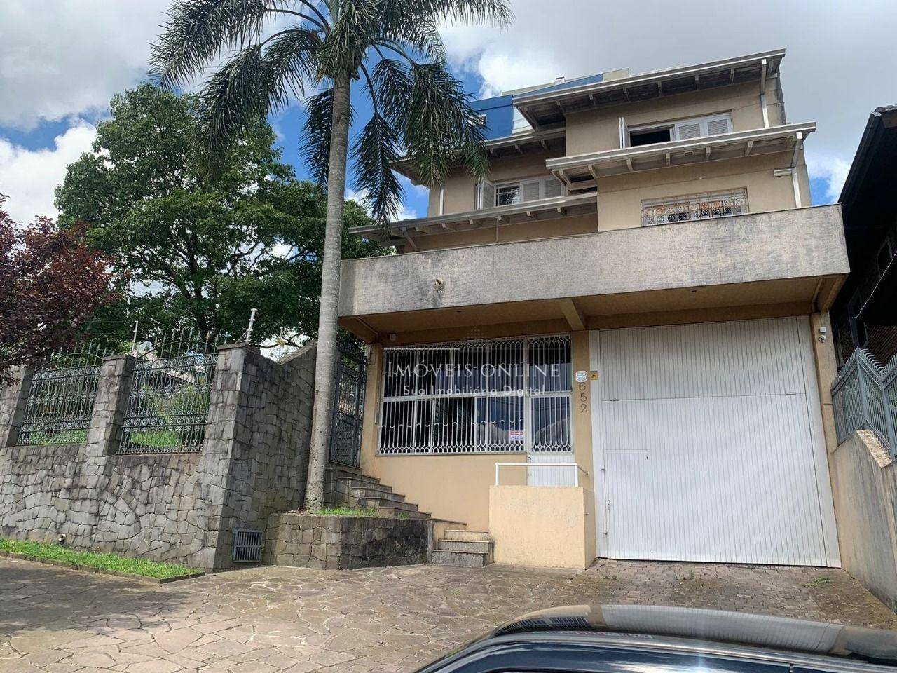 Casa à venda com 3 quartos, 629m² - Foto 1