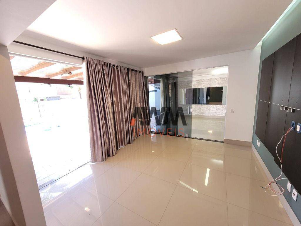 Casa de Condomínio para alugar com 2 quartos, 145m² - Foto 8