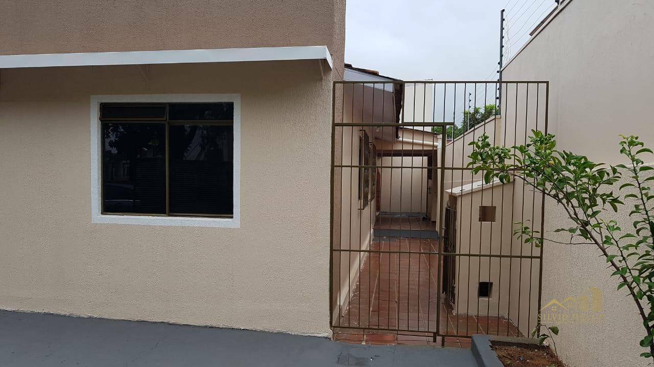 Casa à venda com 3 quartos, 70m² - Foto 10