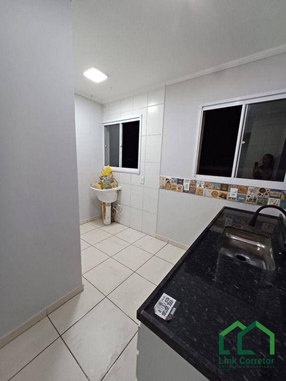 Apartamento à venda com 2 quartos, 45m² - Foto 15