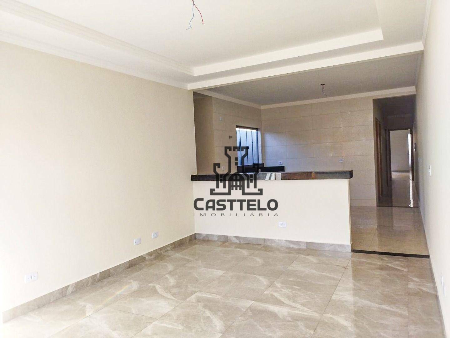 Casa à venda com 3 quartos, 98m² - Foto 11