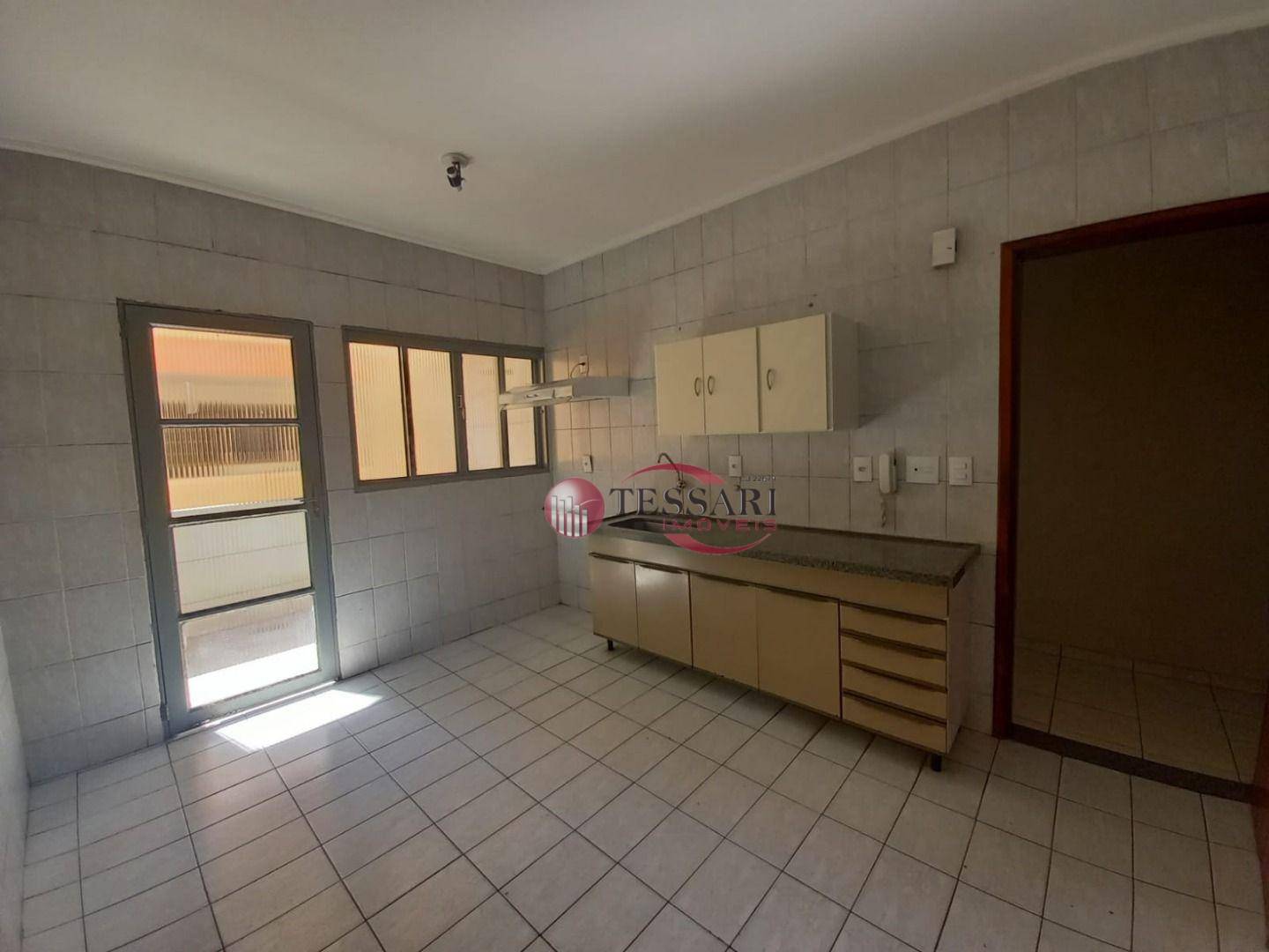 Apartamento à venda com 3 quartos, 80m² - Foto 6