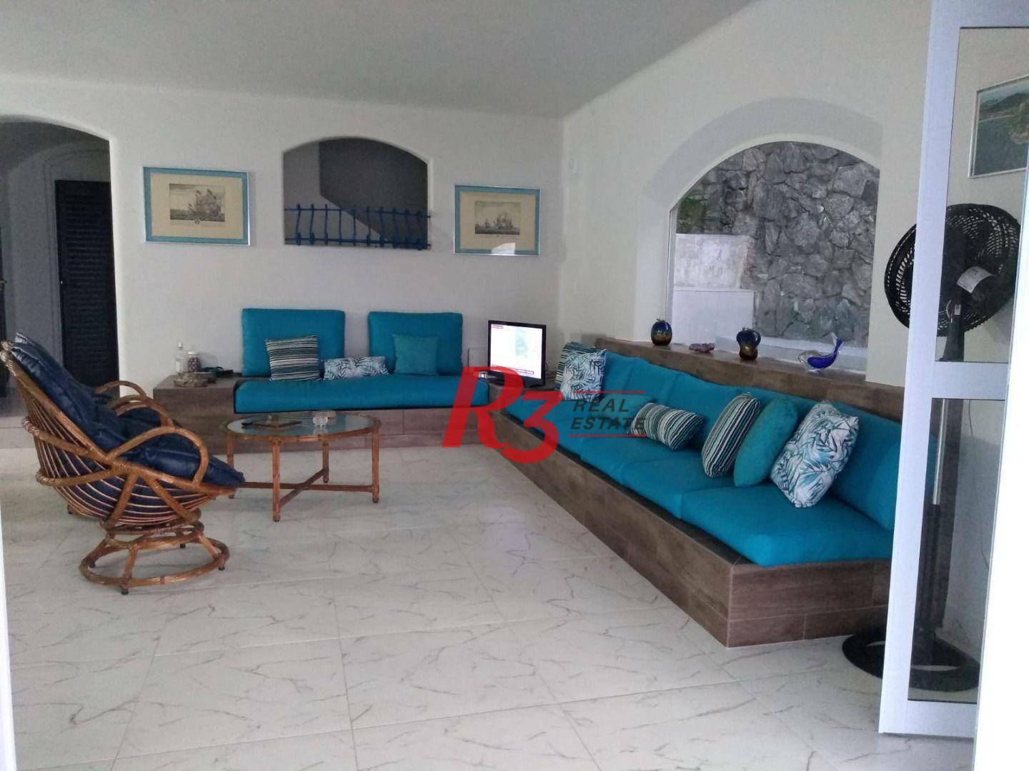 Casa à venda com 3 quartos, 321m² - Foto 16