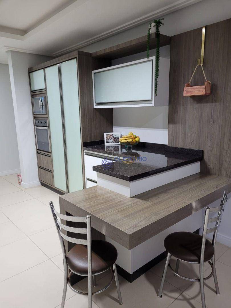 Sobrado à venda com 3 quartos, 280m² - Foto 6