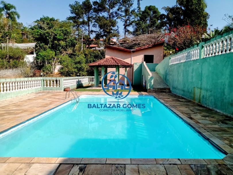 Chácara à venda com 2 quartos, 2700m² - Foto 2