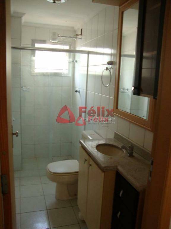 Apartamento à venda com 3 quartos, 130m² - Foto 3