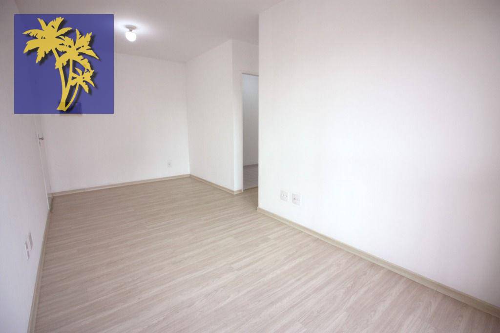 Apartamento à venda com 2 quartos, 55m² - Foto 2