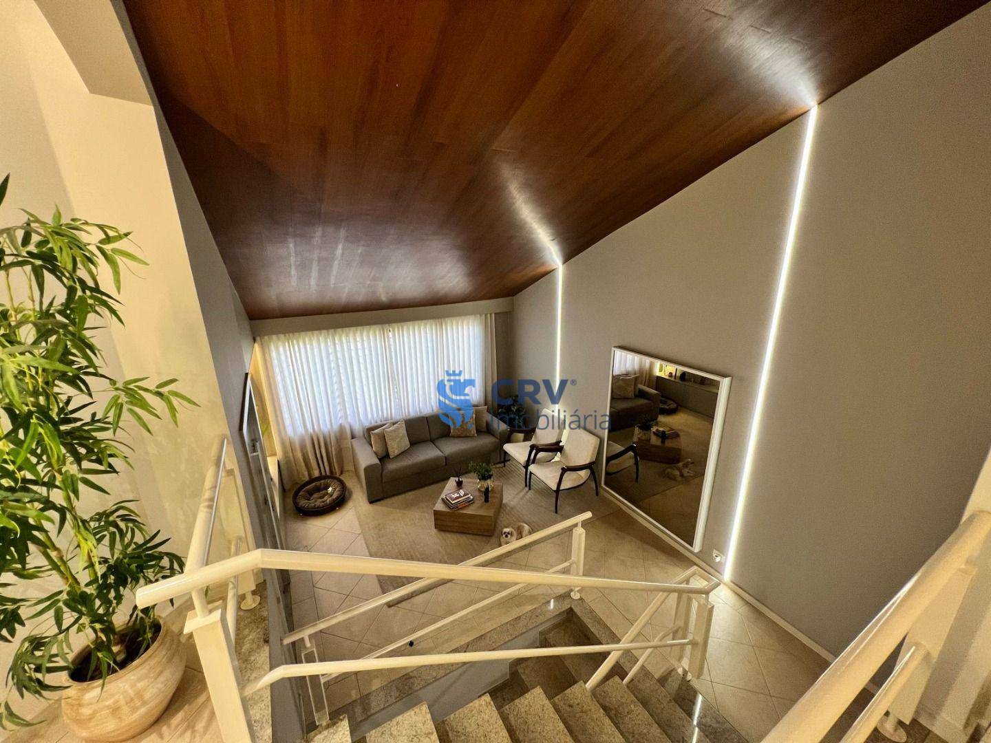 Casa à venda com 3 quartos, 220m² - Foto 6