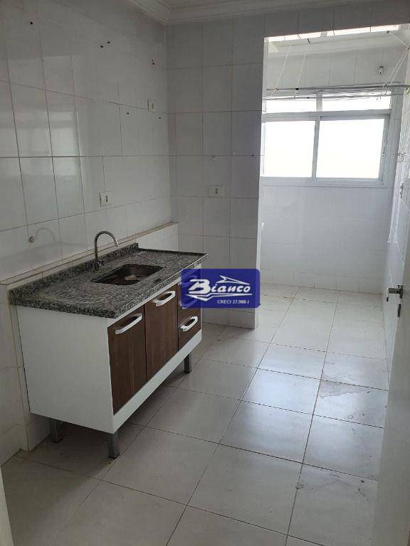 Apartamento à venda com 2 quartos, 60m² - Foto 2