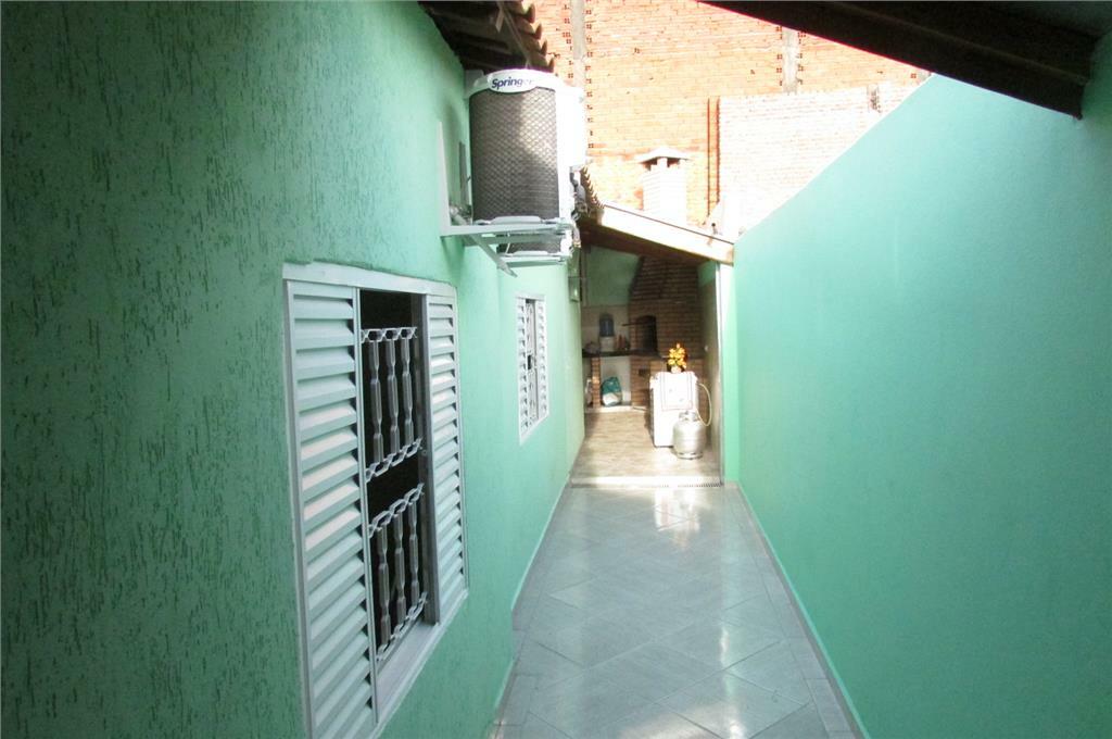 Casa à venda com 2 quartos, 156m² - Foto 26