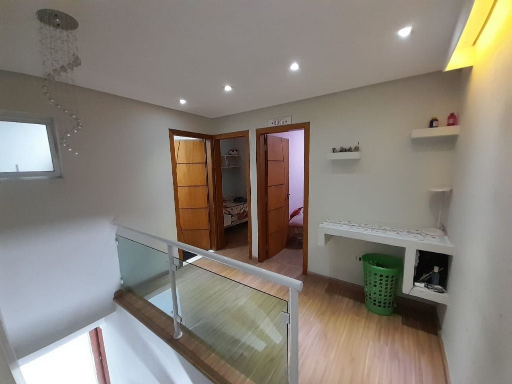 Casa à venda com 3 quartos, 250m² - Foto 35