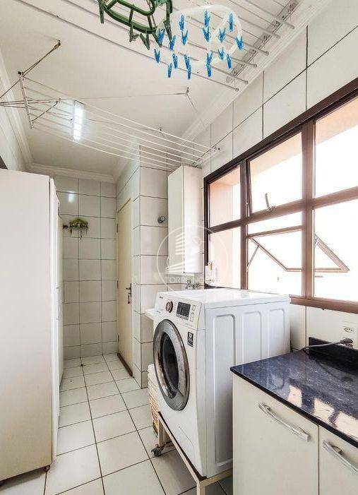 Apartamento à venda com 3 quartos, 150m² - Foto 29