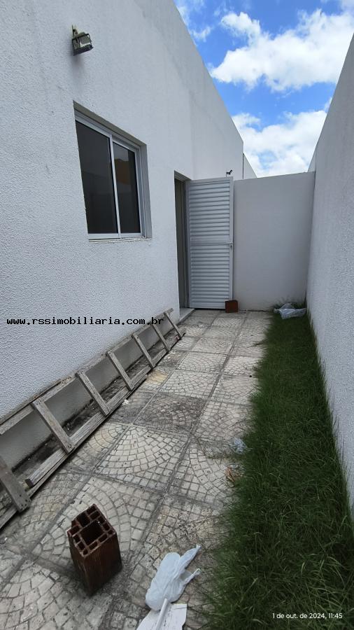 Casa à venda com 2 quartos, 56m² - Foto 5