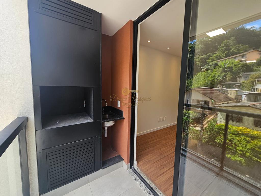 Apartamento à venda com 3 quartos, 90m² - Foto 4